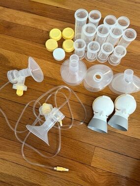 Medela Accessory Kit storage bottles tubings